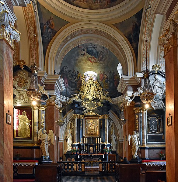 D:\Church_of_Holy_Trinity,_Chapel_of_the_Rosary,_12_Stolarska_street,_Old_Town,Krakow,_Poland.jpg