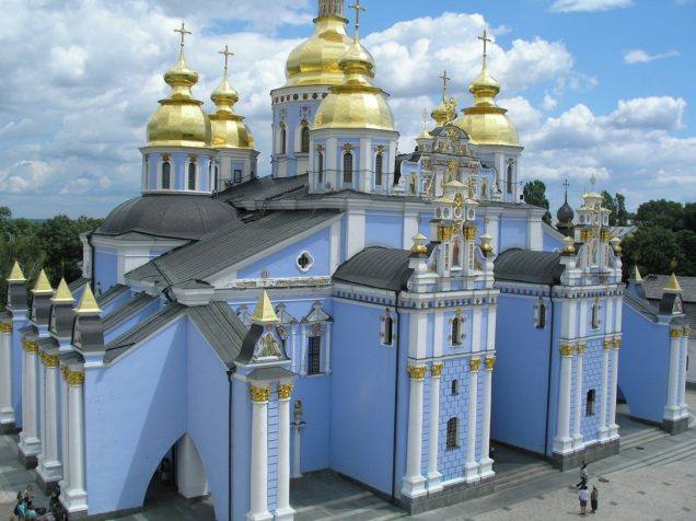 D:\St._Michael's_Cathedral_from_belltower.jpeg