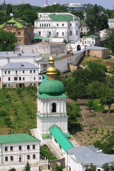 D:\Bell_Tower_of_Near_caves_Kyiv_Pechersk_Lavra_2005 (1).jpeg